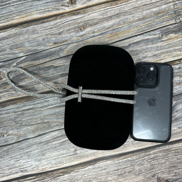 Rhinestone Velvet Evening Chain Dinner Bag NWOT - Picture 8 of 8